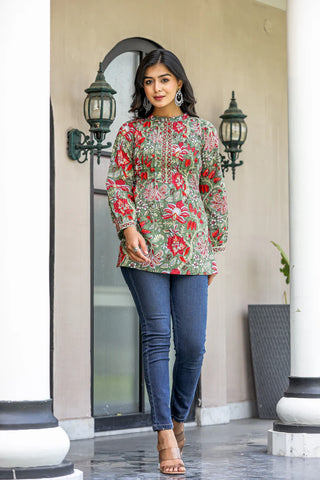 SHORT STRAIGHT KURTI