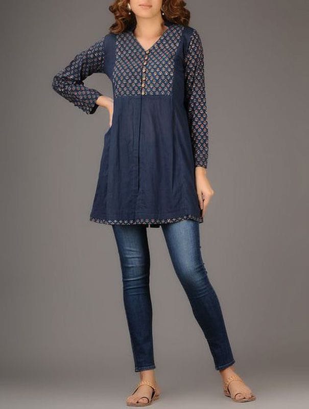 SHORT STRAIGHT KURTI